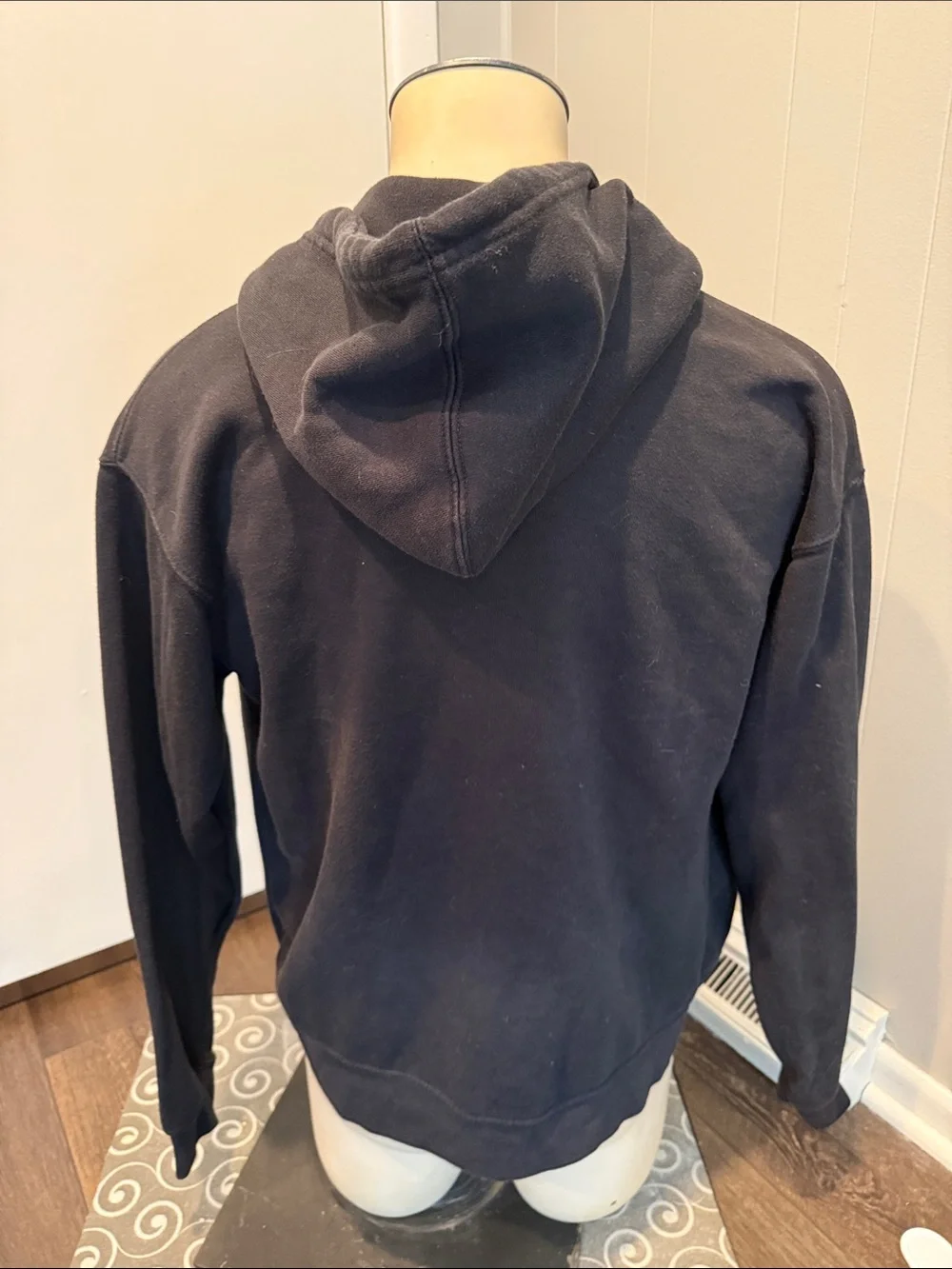 E Vintage Men’s Medium Black Zip-Up Sweater Minocqua Wisconsin